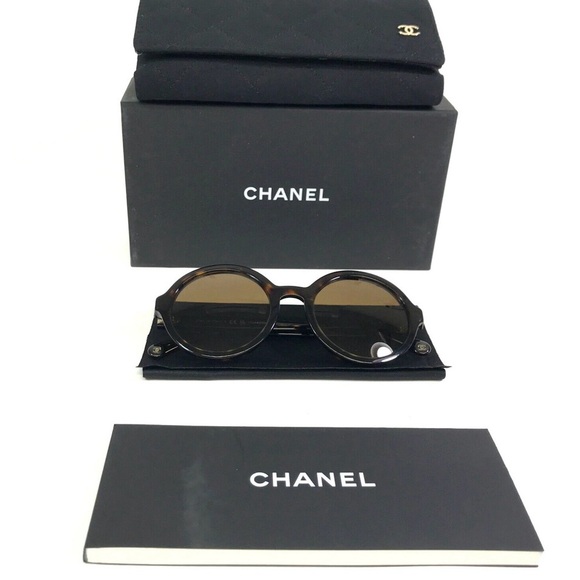 Beautiful Mint Chanel Sunglasses! Comes with case, box, booklet. Brown tortoise - Picture 1 of 10